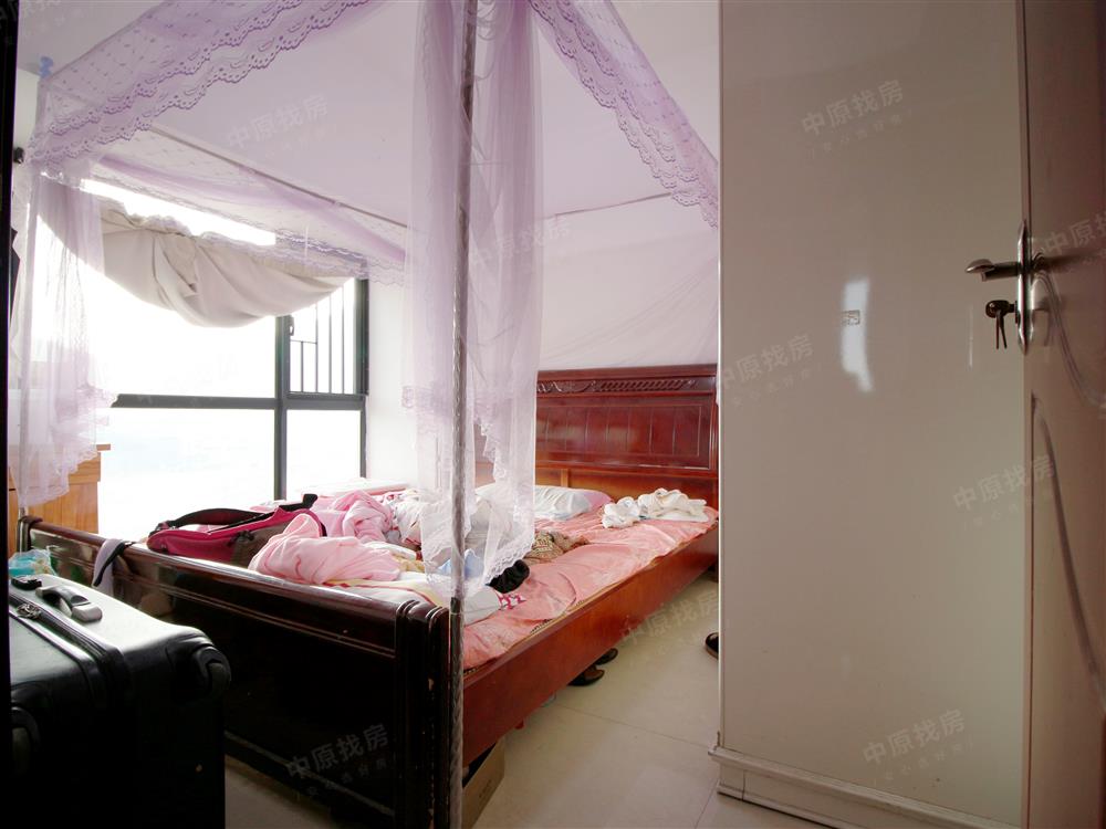 【333万买泊郡雅苑大四房 使用面积120平】-泊