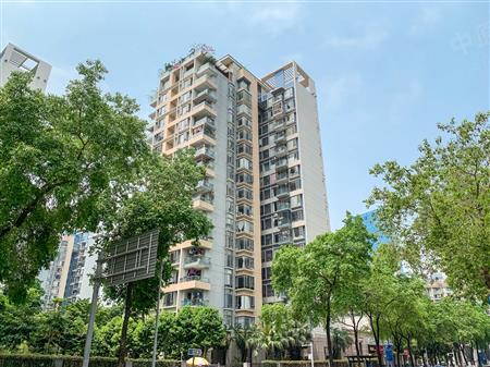 城中雅苑 方正大两房 高楼层看高尔夫景观 石厦中学 诚心卖