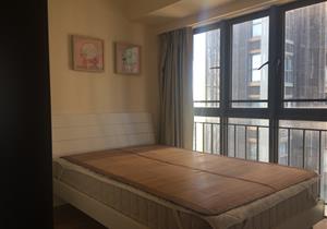 上塘曼海宁花园中间3房，配套齐全