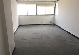 小区是在深南东路南面，1988年批地