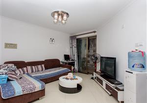 业主有心卖，配套齐全，租金高，谈价空间大，采光通透