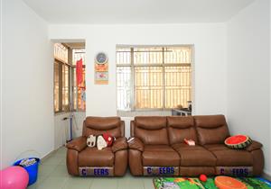 宝中大三房急售，看房方便