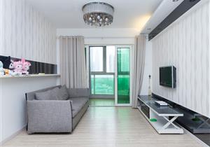 地铁口，书包房，地理好