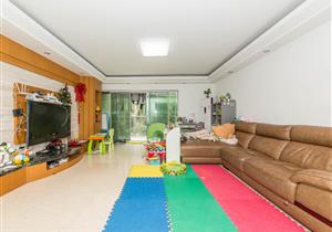 翡翠名园四房，精装，南北向，户型好，楼层佳，视野开阔