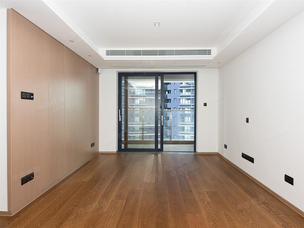 半岛城邦花园三期