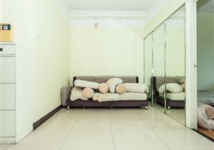 天健世纪花园，新上一房一厅，户型实用，业主急售，价格空间大