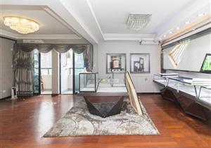 诚心出售，价格可议，交通便利