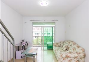 阳光广场，LOFT，地铁口，总价1字头，业主诚心卖