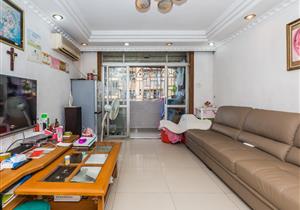 振业花园，新上三房，户型实用，总价低，业主诚心出售，价格可谈