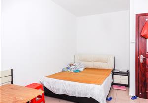 高发公寓 方正小两房 诚心出售 满五年 层佳安静通风