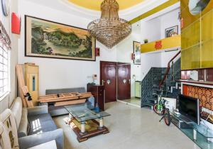 房子在小区中间看花园安静厅出南向红本在手