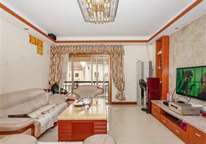 地铁口物业，户型方正，南北通透，带电梯，业主诚心出售