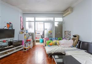 西湖花园 周边配套好生活便利 桂中书包