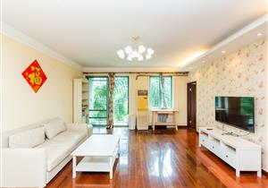 香榭里二期，新上三房，方正户型，业主诚心出售，门槛户型