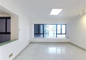 海山道，周边有大型商场超市，生活购物便利