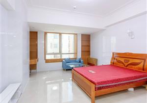 汇展阁位于罗湖关口处，旁边是香格里拉大酒店，用途是住宅，产权