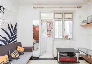 近罗湖口岸，友谊大厦2房，精装修，拎包入住，商业成熟，地铁口