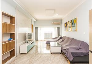 双地铁11号线碧海湾站约800米，1号线西乡站步行900米