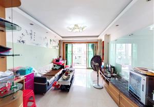 地铁口附近龙岗河畔精装大三房