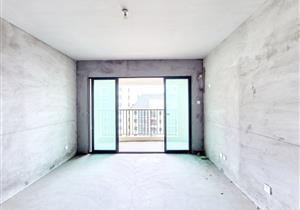 怡龙枫景，毛坯三房，低总价，诚心出售