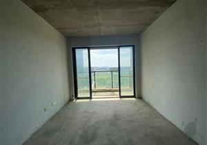 入户花园面积大，居住舒适