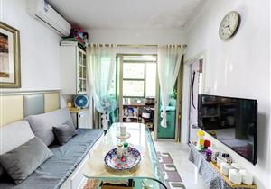 倚山花园小区，价格可谈，配套齐全，交通便利