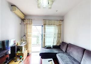 封闭式花园小区，小高层为主，总高11层，1