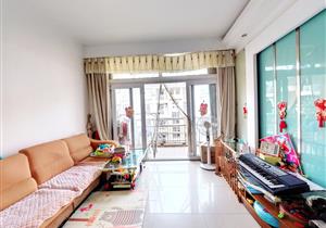 茵悦之生三房两厅中间楼层，户型好装修保养干净，通风好