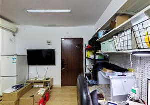 近地铁，价格可谈，诚意出售