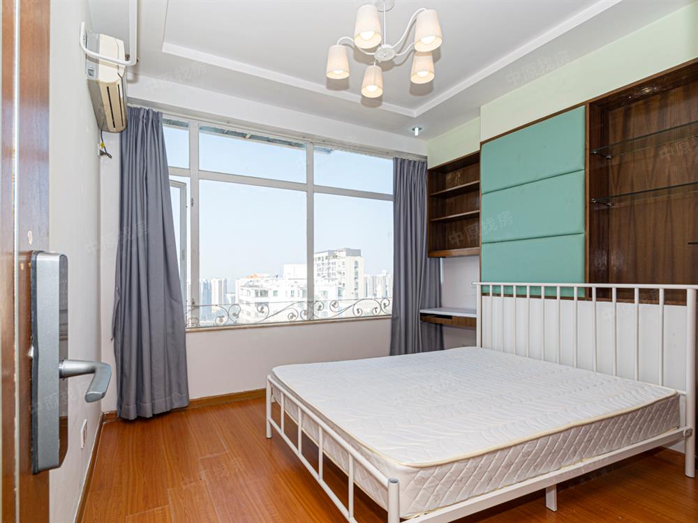 帝港海湾豪园-城市3米6公寓