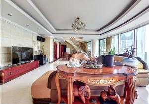 万科金域蓝湾，顶楼复式，送双花园，看房方便，深圳湾全海景