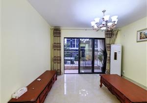 金地龙城大型社区周边配套齐全紧邻万科里购物广场毗邻龙城广场