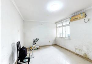 育才一小三中，3房，近公园