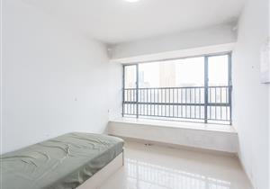 满五年，小户型方正，中层，无遮挡