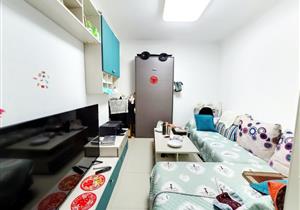 东门精装好房，楼下就是东门商圈，好出租