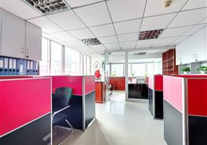 金港盛世花园，地铁口物业，精装修出售