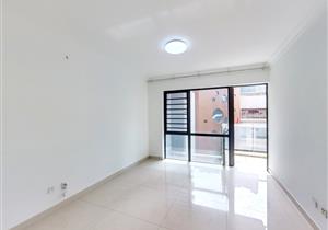 红山水榭春天，朝南3房，安静看花园