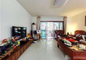 电梯小高层，南北通，大4房，近海边，配套成熟