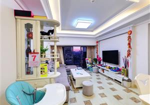 保康路与龙岗大道交汇处，高档都会大城