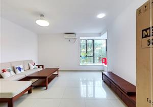 福田CBD笋盘2房，价格便宜，看房方便，可改3居室