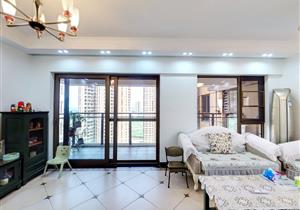 恒裕嘉城 精装4房 南北通透 独门独户 中高楼层 近地铁