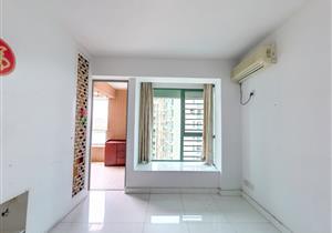 百仕达花园,业主有心卖，配套齐全，采光通透