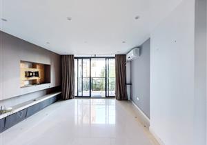 一线临海，精装三房，南北通满五年，看海景，诚售仅1199万