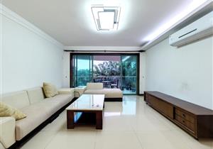 新上好房！店长力推，绿景蓝湾半岛大四房，南北通采光好，诚心售