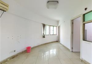 布吉超群大厦2房1厅满5年红本卖