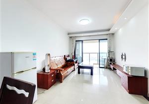 玉湖湾花园精装三房