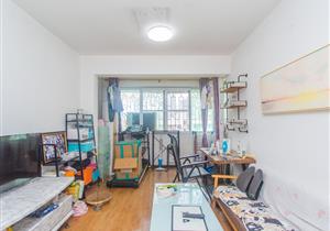 红五一税费少，户型方正采光通风好