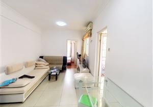 靓房诚意出售！价格好商量，户型方正，实用好房，随时预约