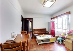 近地铁，壹海城，海滨栈道，精装2房，周边配套齐全