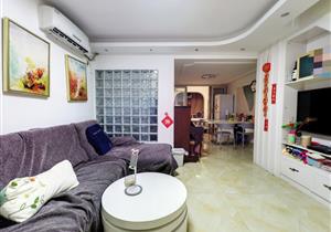 鹏兴花园(五期) 近地铁 有电梯 精装可拎包入住 小三居